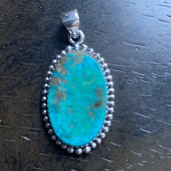 unbranded Jewelry - Turquoise Sterling Silver Oval Pendant